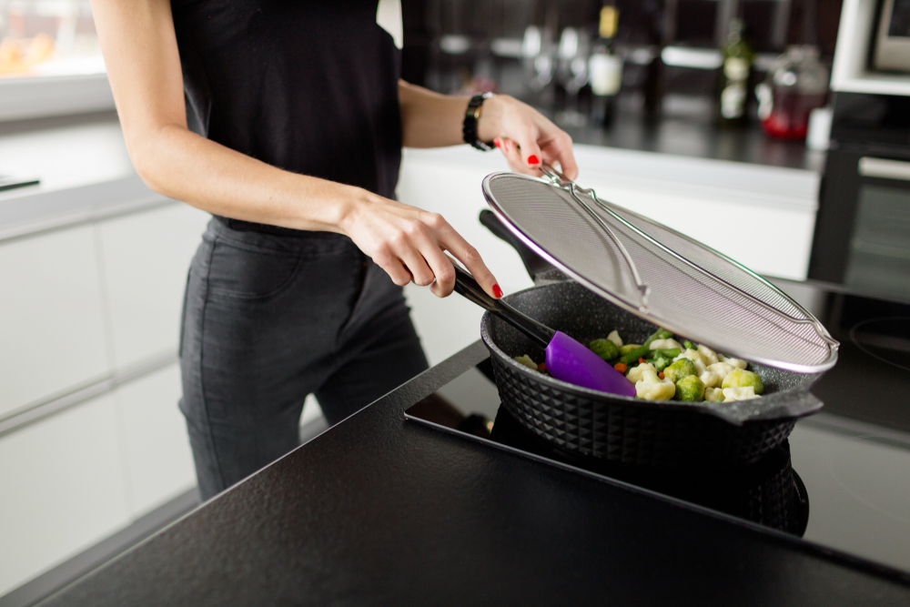 Tips to reducing splatter in your kitchen