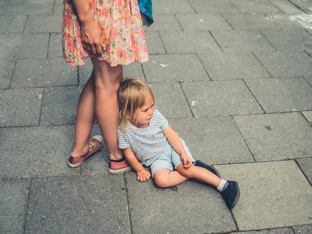 7 tips to help your toddler deal with emotions and stop acting with aggresion