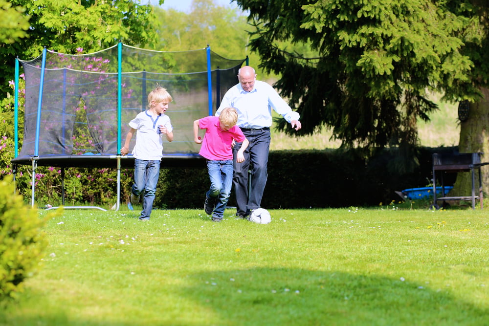 The best backyard games to play with kids (and they’re simple to set up)